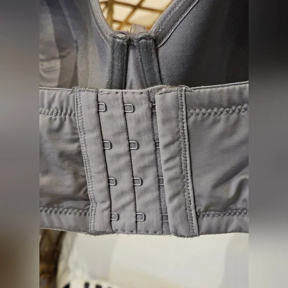 Torrid Bra - Picture 2 of 5